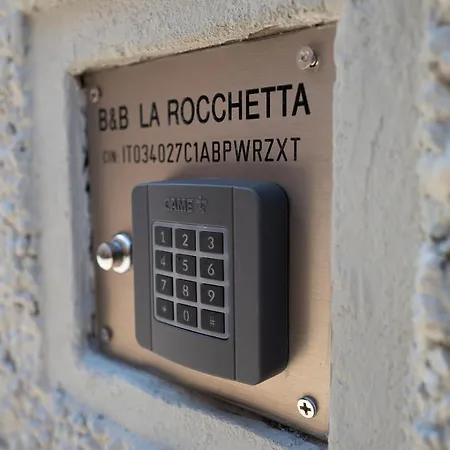 La Rocchetta - In Centro Storico *
