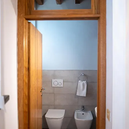 公寓 La Rocchetta - In Centro Storico 帕爾馬